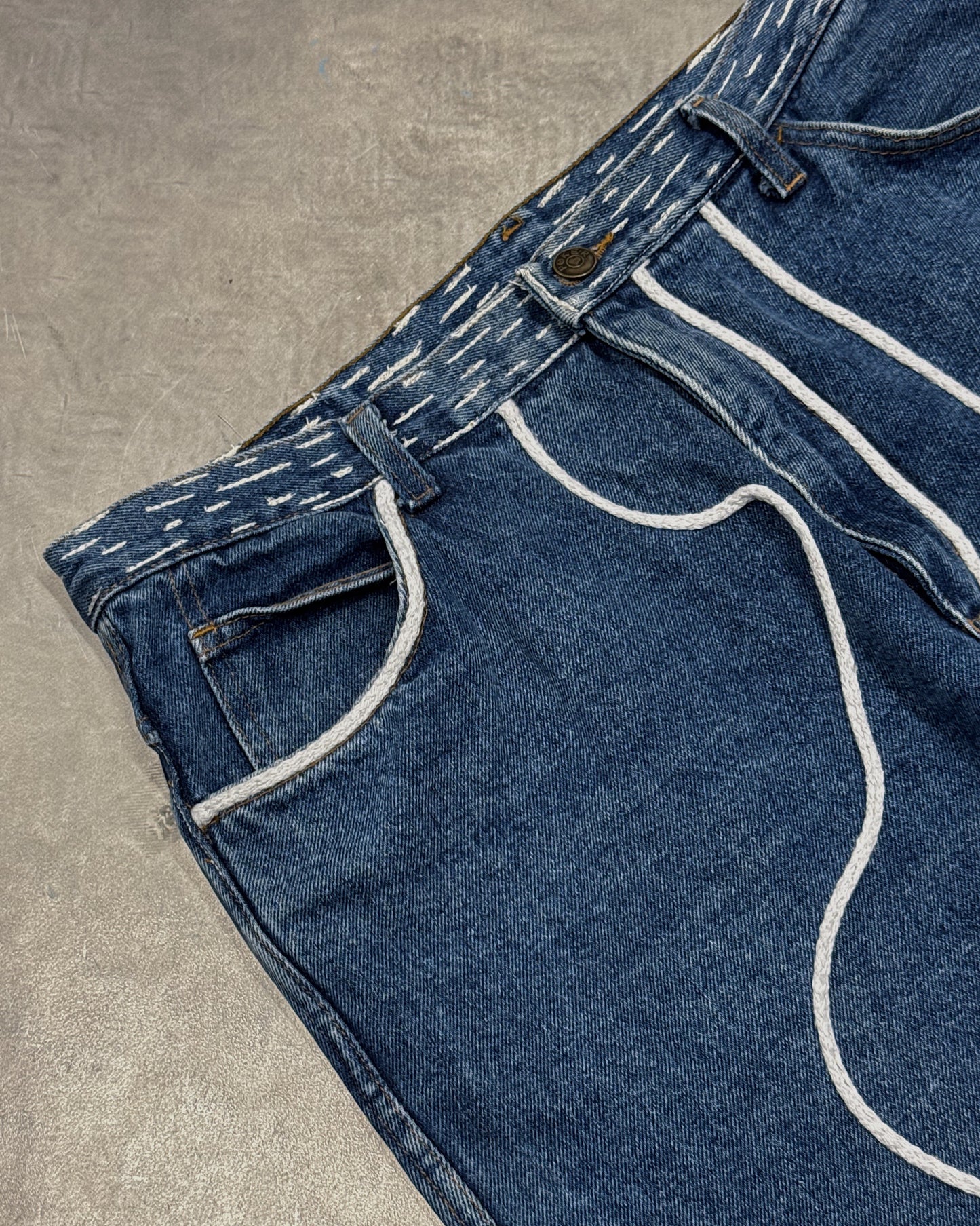 1/1 Wave Stitch Upcycled Vintage Jeans