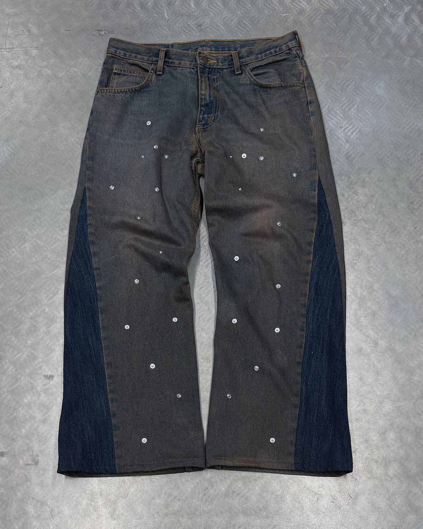 1/1 Contrast Flight Upcycled Jeans