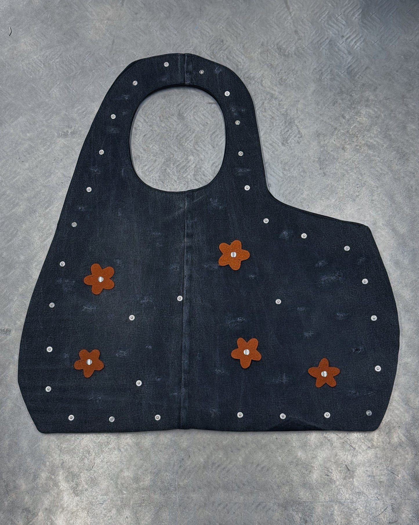 1/1 Studded Sculptural Distressed Large Bag Black/Grey