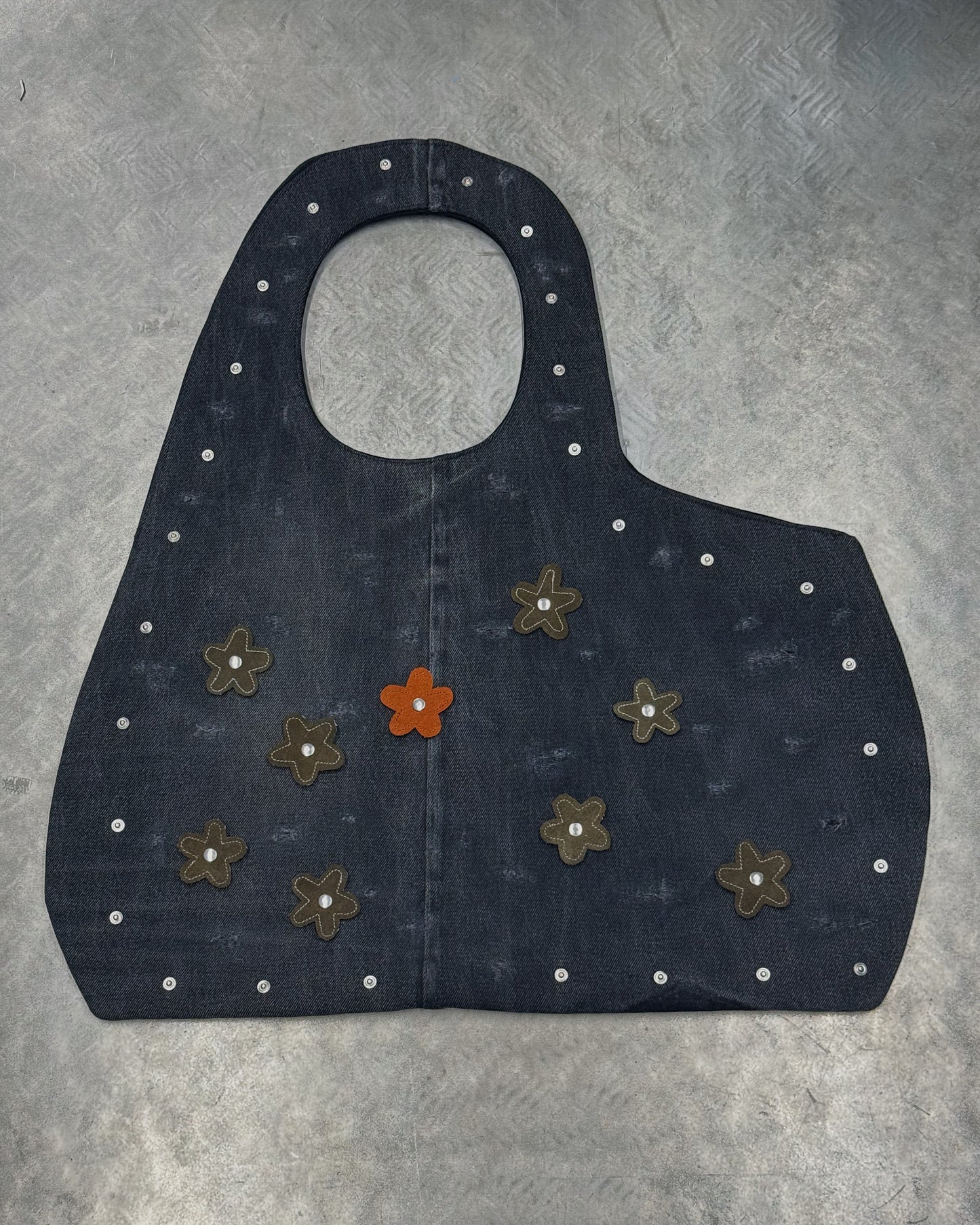 1/1 Studded Sculptural Distressed Large Bag Black/Grey