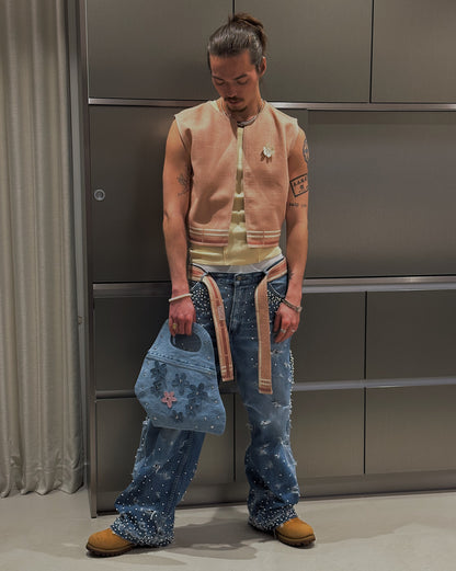 1/1 Flower-Embroidered Vest + Belt