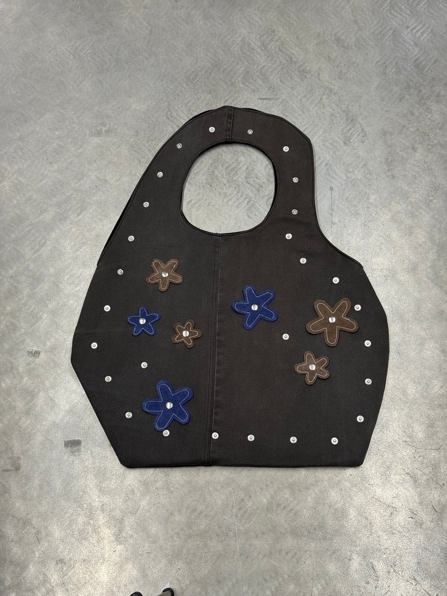 1/1 Sculptural Denim Midi Bag Dark Brown/Grey