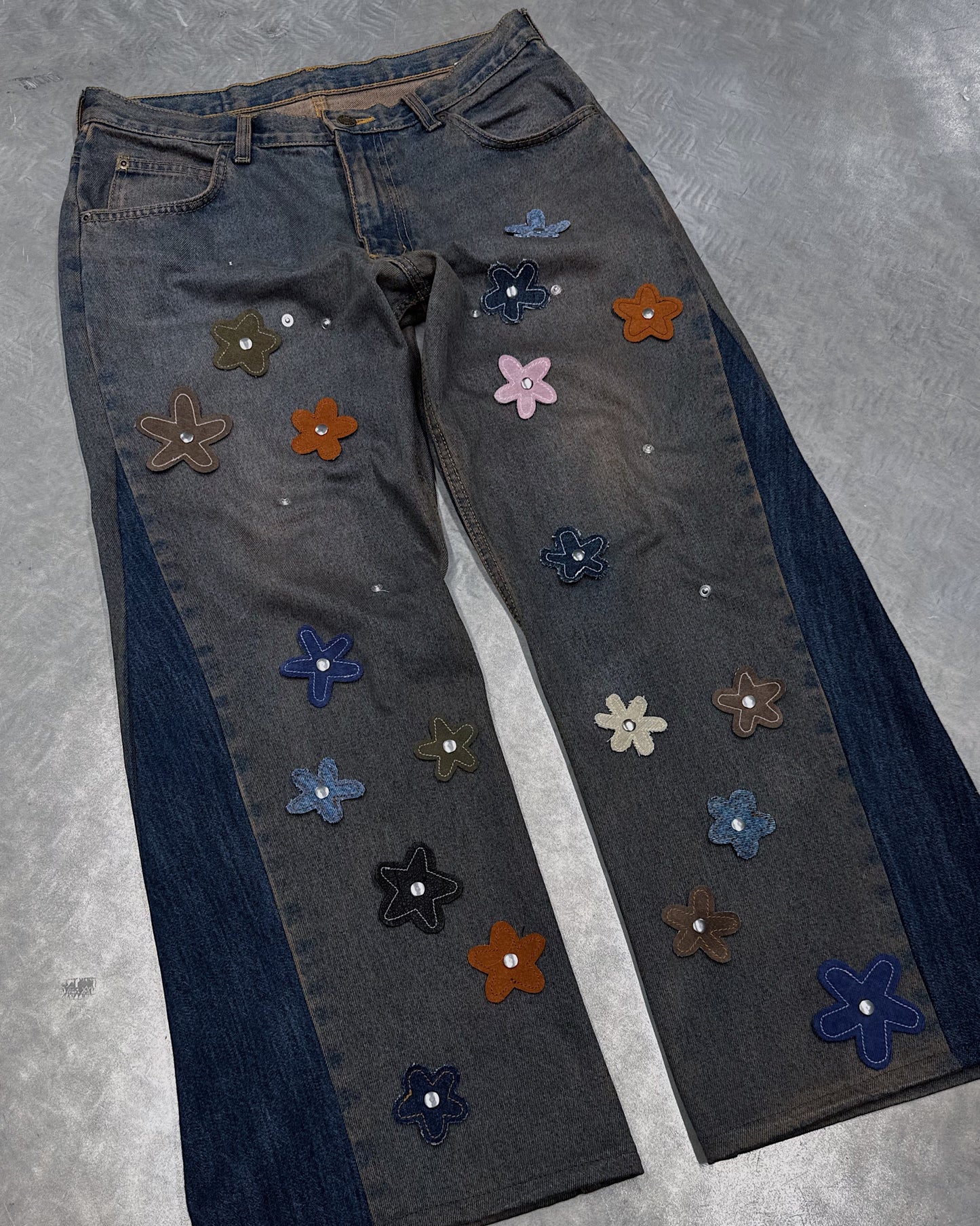 1/1 Contrast Flight Upcycled Jeans