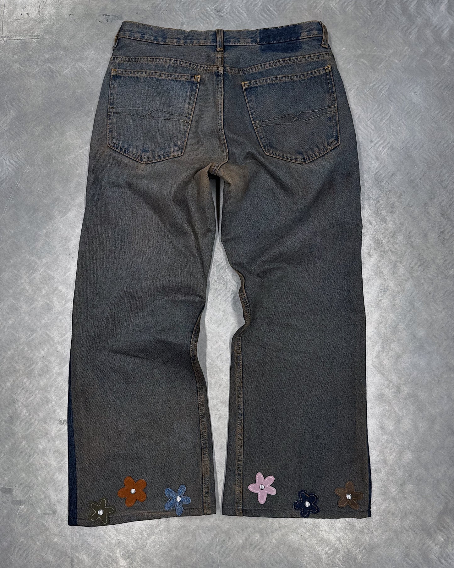1/1 Contrast Flight Upcycled Jeans